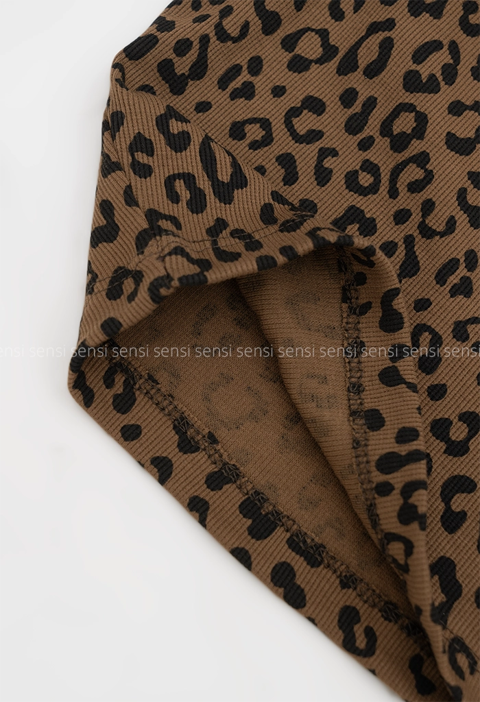 تاپ زنانه پلنگی کبریتی کشی کد1006403